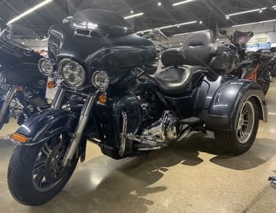 BOATZON | Harley-Davidson® FLHTCUTG  TriGlide Ultra 2015