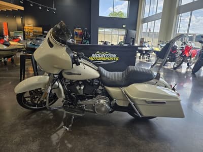 BOATZON | Harley-Davidson® FLHX Street Glide 2022 BOATZON | Harley-Davidson® FLHX Street Glide 2022