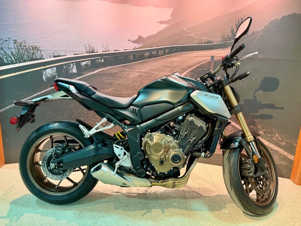 2021 Honda Honda CB650R 2021 - Sold Boat
