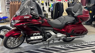 BOATZON | Honda GOLDWING TOUR DCT Automatic 2026