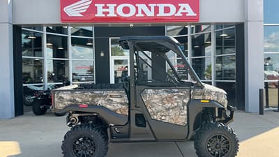 BOATZON | Honda Pioneer 1000 Deluxe 2026