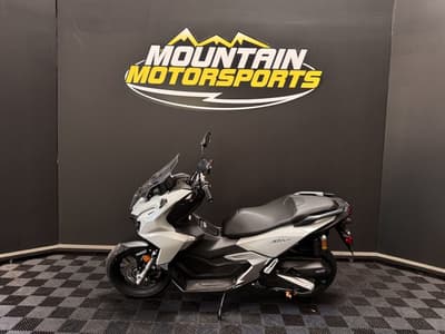 BOATZON | Honda® ADV160 2026