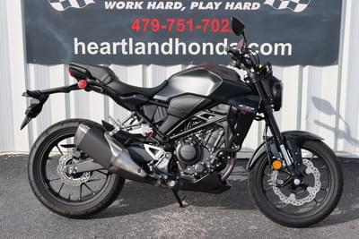BOATZON | Honda® CB300R 2023