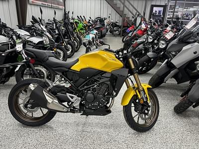 BOATZON | Honda® CB300R 2025