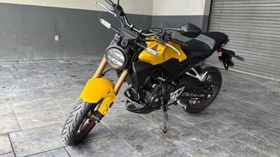 BOATZON | Honda® CB300R 2026