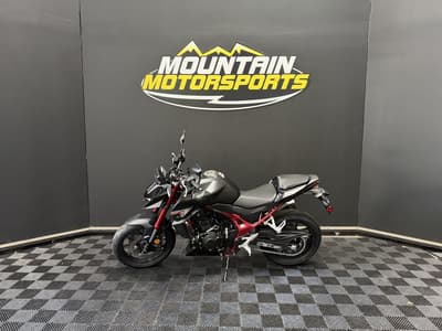 BOATZON | Honda® CB750 Hornet EClutch 2026