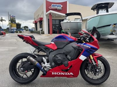 BOATZON | Honda® CBR1000RR 2023