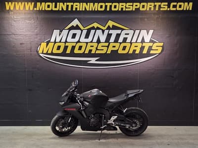 BOATZON | Honda® CBR1000RR ABS 2021