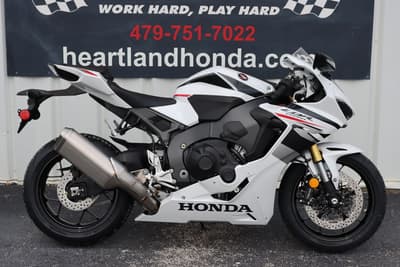 BOATZON | Honda® CBR1000RR ABS 2026