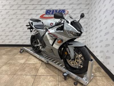 BOATZON | Honda® CBR600RR 2026