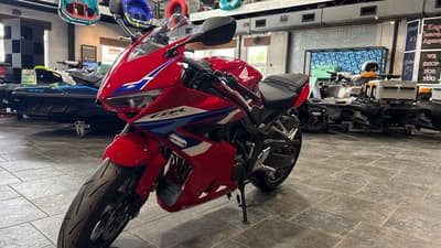 BOATZON | Honda® CBR650R EClutch 2026