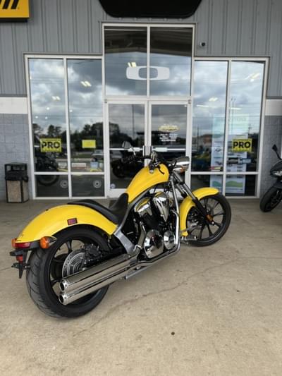 BOATZON | Honda® Fury 2023