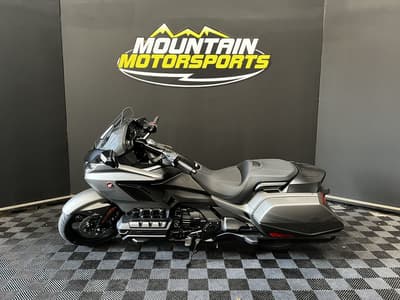 BOATZON | Honda® Gold Wing Automatic DCT 2026