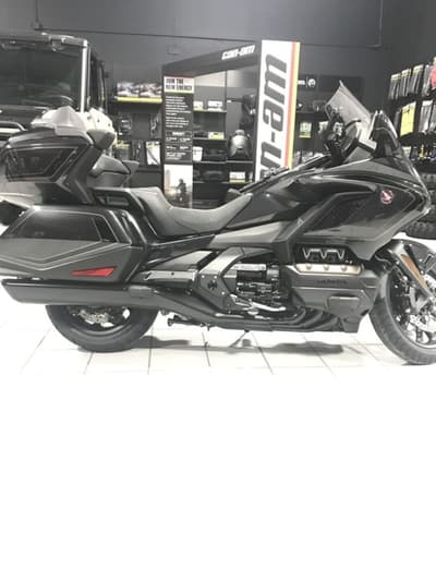 BOATZON | Honda® Gold Wing Tour Airbag Automatic DCT 2026