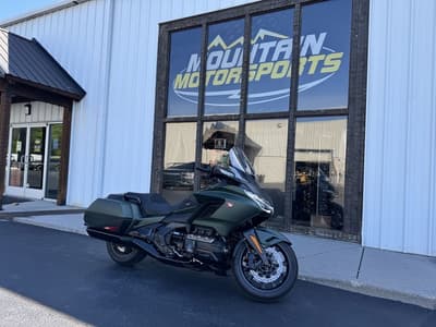 BOATZON | Honda® Gold Wing Tour Automatic DCT 2024