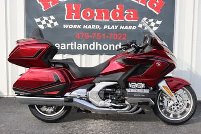 BOATZON | Honda® Gold Wing Tour Automatic DCT 2026