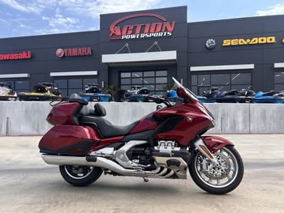 BOATZON | Honda® Gold Wing Tour Automatic DCT Candy Ardent Red 2018