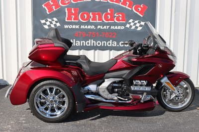 BOATZON | Honda® Gold Wing Tour Automatic DCT MOTOR TIKE 2023