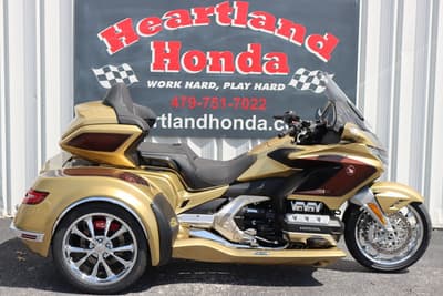 BOATZON | Honda® Gold Wing Tour CSC ENCORE DCT TRIKE 2025
