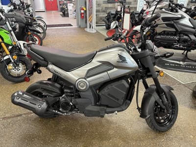 BOATZON | Honda® Navi Arctic Silver Metallic 2024 BOATZON | Honda® Navi Arctic Silver Metallic 2024