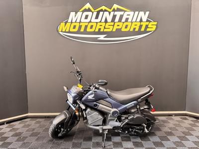 BOATZON | Honda® Navi Blue Metallic 2025