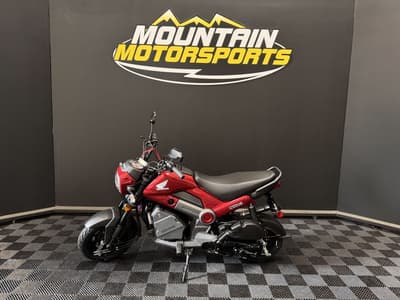 BOATZON | Honda® Navi Pearl Red 2025