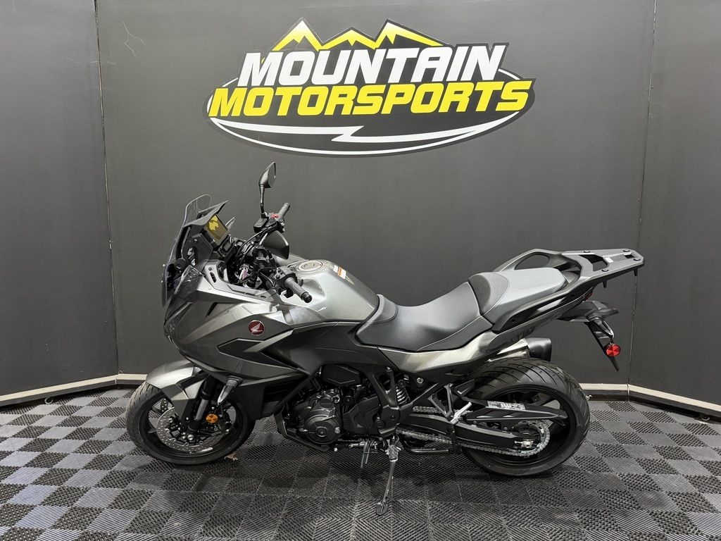 2026 Honda® NT1100 DCT - Sold Boat