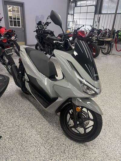 BOATZON | Honda® PCX 2025