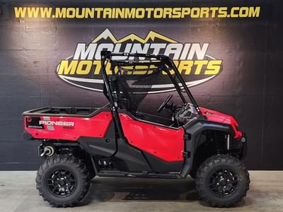 BOATZON | Honda® Pioneer 1000 Deluxe 2025