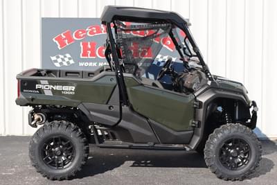 BOATZON | Honda® Pioneer 1000 Deluxe 2025