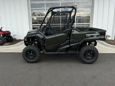 BOATZON | Honda® Pioneer 1000 Deluxe 2025