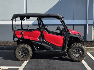 BOATZON | Honda® Pioneer 10005 Deluxe 2018