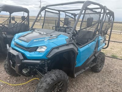 BOATZON | Honda® Pioneer 10005 Deluxe 2025