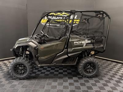 BOATZON | Honda® Pioneer 10005 Deluxe 2025