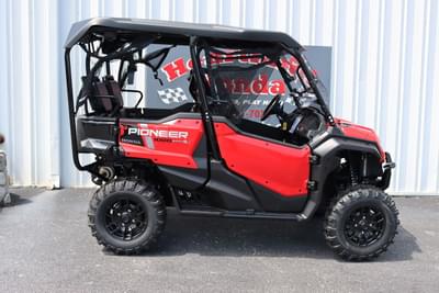BOATZON | Honda® Pioneer 10005 Deluxe 2025