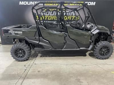 BOATZON | Honda® Pioneer 10006 Deluxe Crew 2025