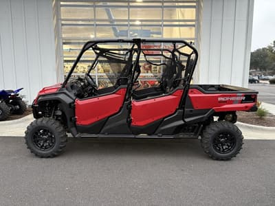 BOATZON | Honda® PIONEER 10006 DLX CRE Deluxe 2025