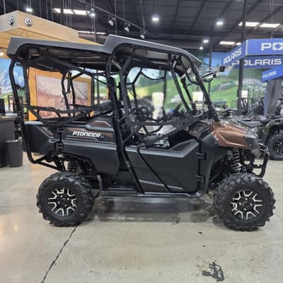 BOATZON | Honda® PIONEER 4 DELUXE 2022 BOATZON | Honda® PIONEER 4 DELUXE 2022