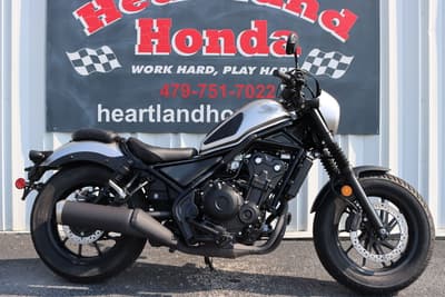 BOATZON | Honda® Rebel 500 ABS SE 2022