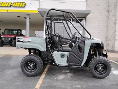 BOATZON | Honda® SXS520M2T 2026