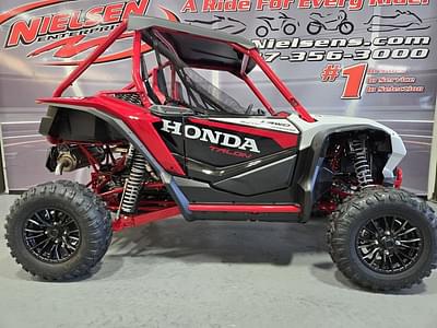 BOATZON | Honda® Talon 1000R FOX Live Valve 2023