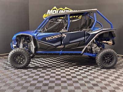 BOATZON | Honda® Talon 1000R4 FOX Live Valve 2025