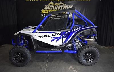 BOATZON | Honda® Talon 1000X FOX Live Valve 2021 BOATZON | Honda® Talon 1000X FOX Live Valve 2021