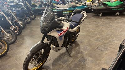 BOATZON | Honda® Transalp EClutch 2026