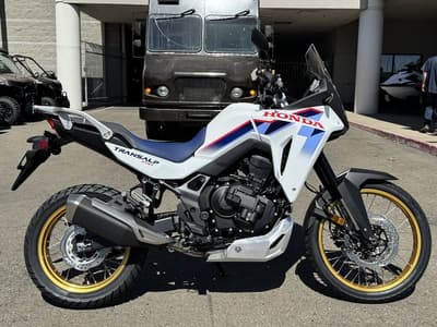 BOATZON | Honda® Transalp EClutch 2026
