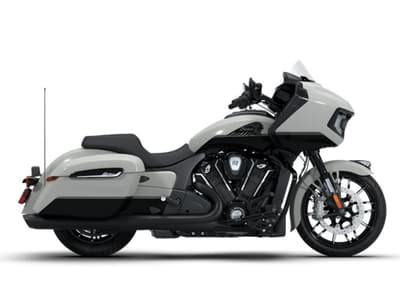 BOATZON | Indian Motorcycle® Challenger Dark Horse 112 Chalk with Black Metallic 2026