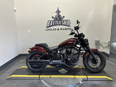 BOATZON | Indian Motorcycle® Chief Bobber Dark Horse Maroon Metallic 2025