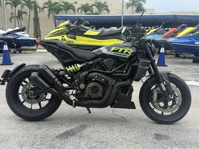 BOATZON | Indian Motorcycle® FTR Black Metallic 2023