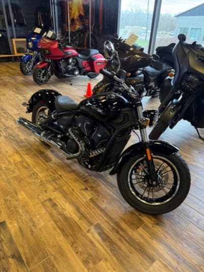 BOATZON | Indian Motorcycle® Scout Sixty Classic Limited Black Metallic 2025