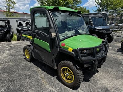 BOATZON | John Deere 3Passenger Gator XUV835R Premium Cab 2026
